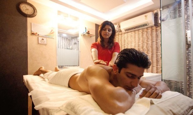 Female to male body massage Near Me Andheri, Mumbai