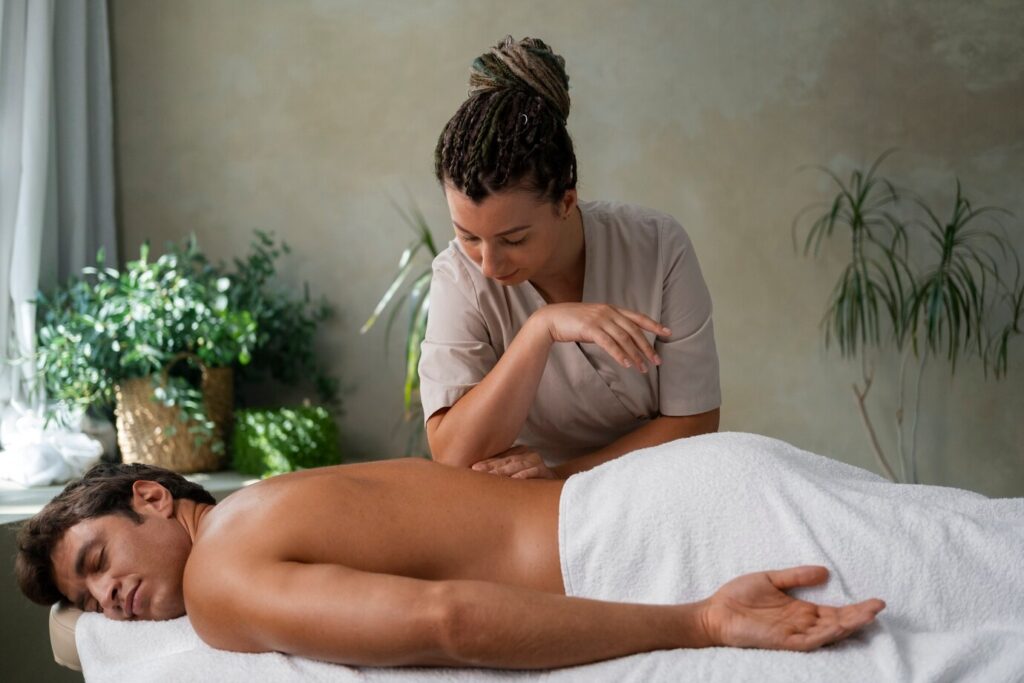 Massage Near Me Walk In: Luxury Spa Time 10:00 am to 10:30pm